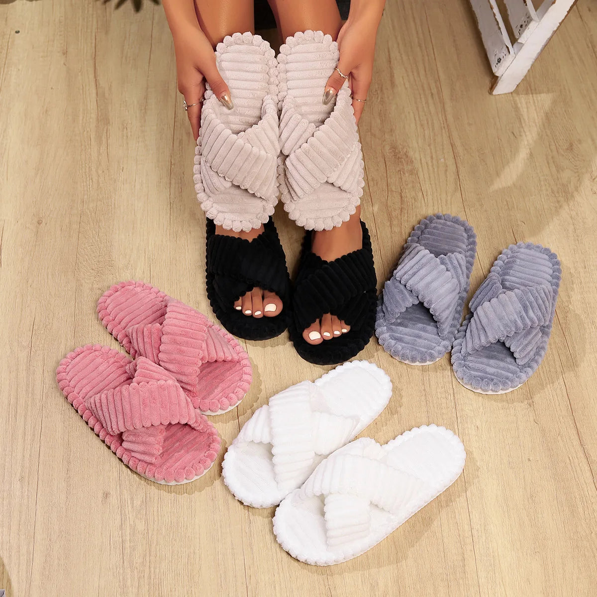 Women's opening winter indoor and outdoor thick soled warm plush moon shoes word foam cotton slippers